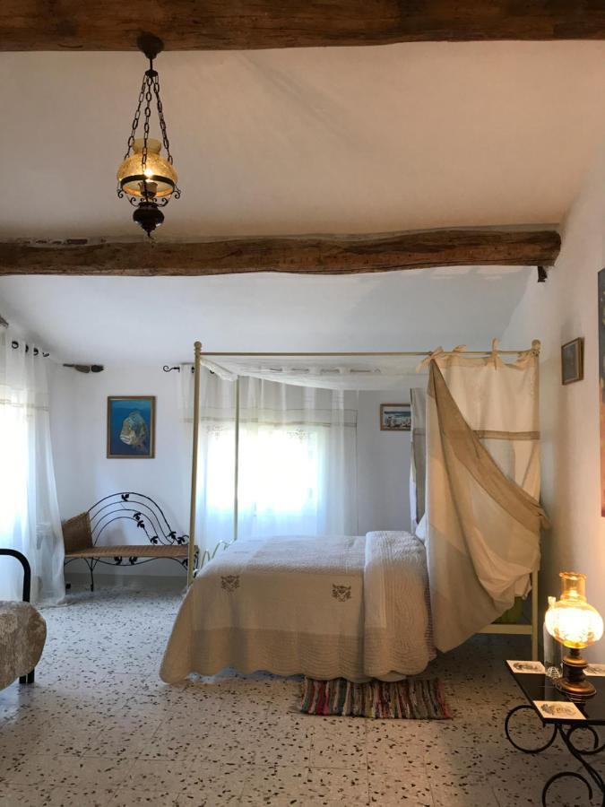 Chez Les Artistes Otel Servian Dış mekan fotoğraf